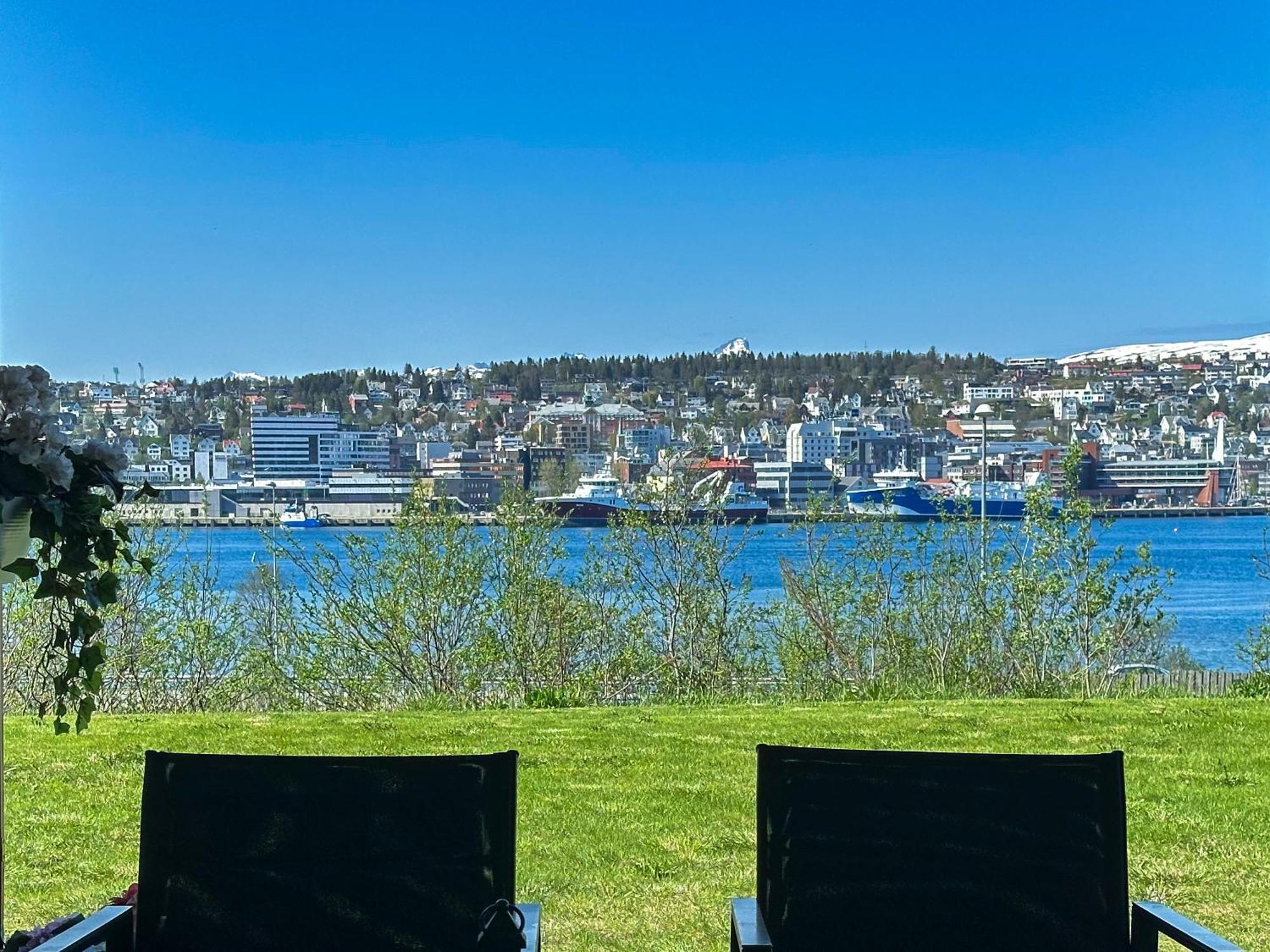 Panorama View - Free Parking - Perfect For Couples Tromsø Exterior foto